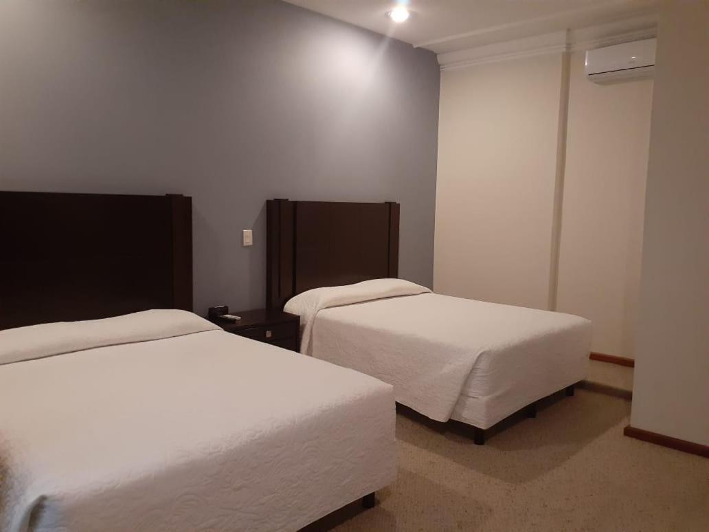 Hotel Candelero Yuriria المظهر الخارجي الصورة